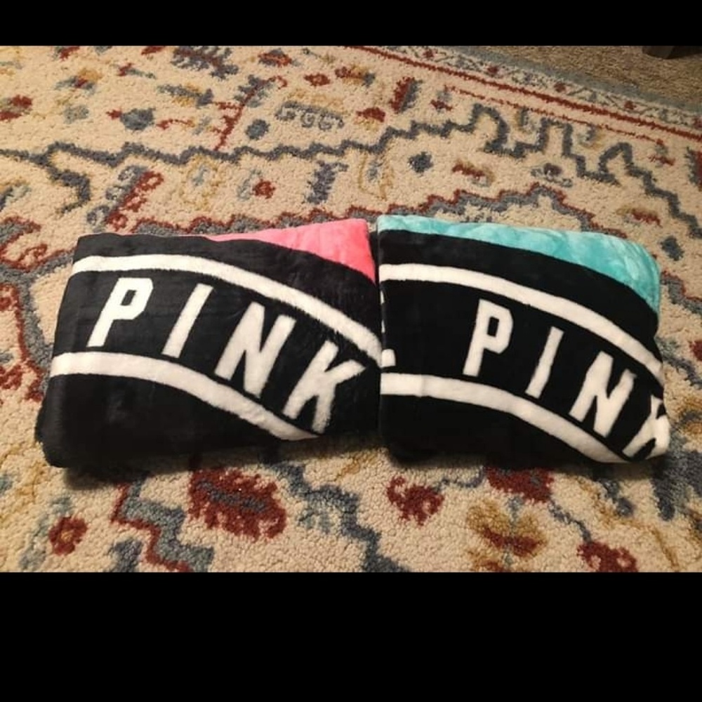 PINK Blanket SUPER SOFT - Picture 3 of 3